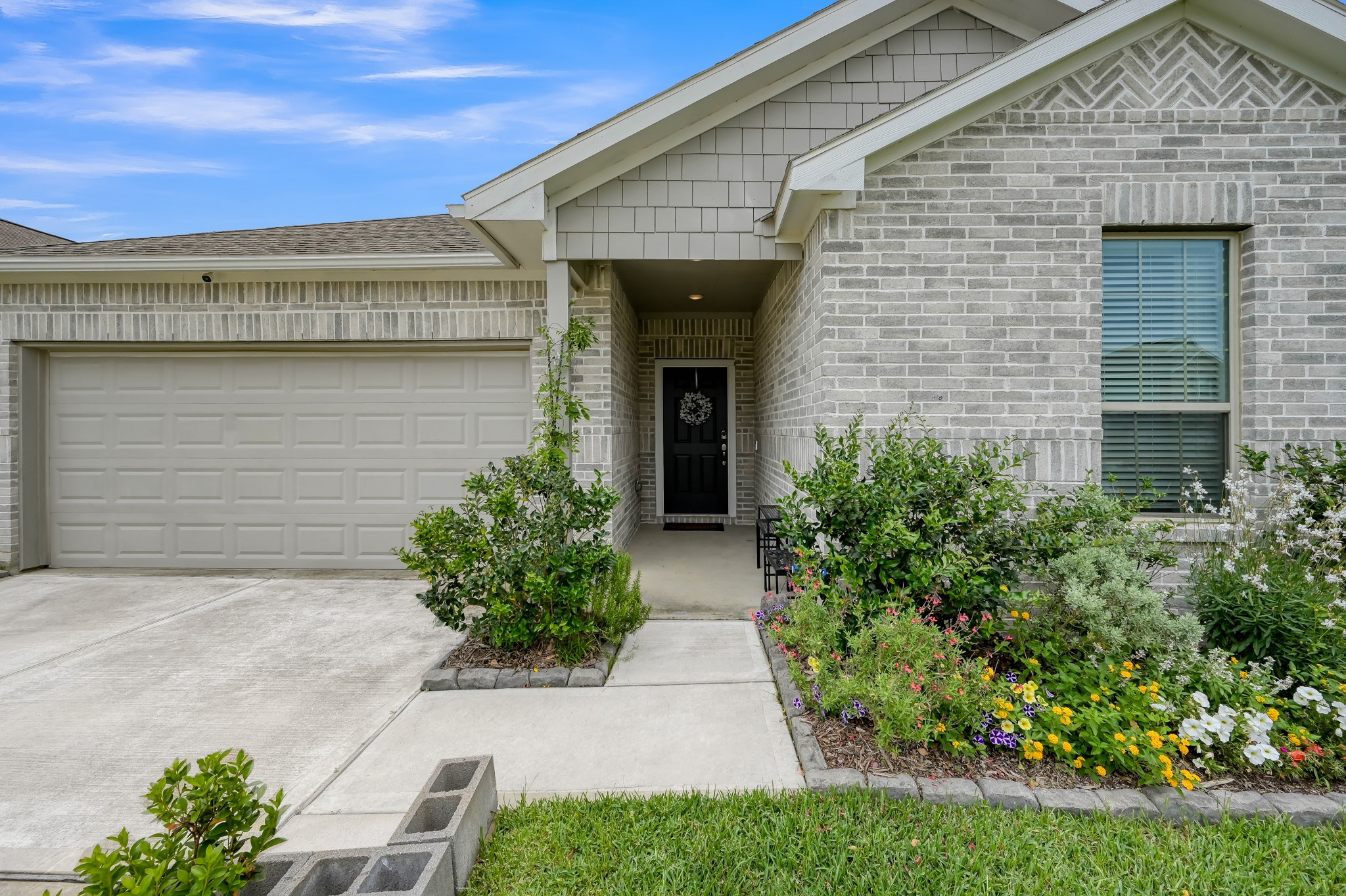 9665 Caney Trails Road Conroe, TX 77303 - Photo 3 of 35