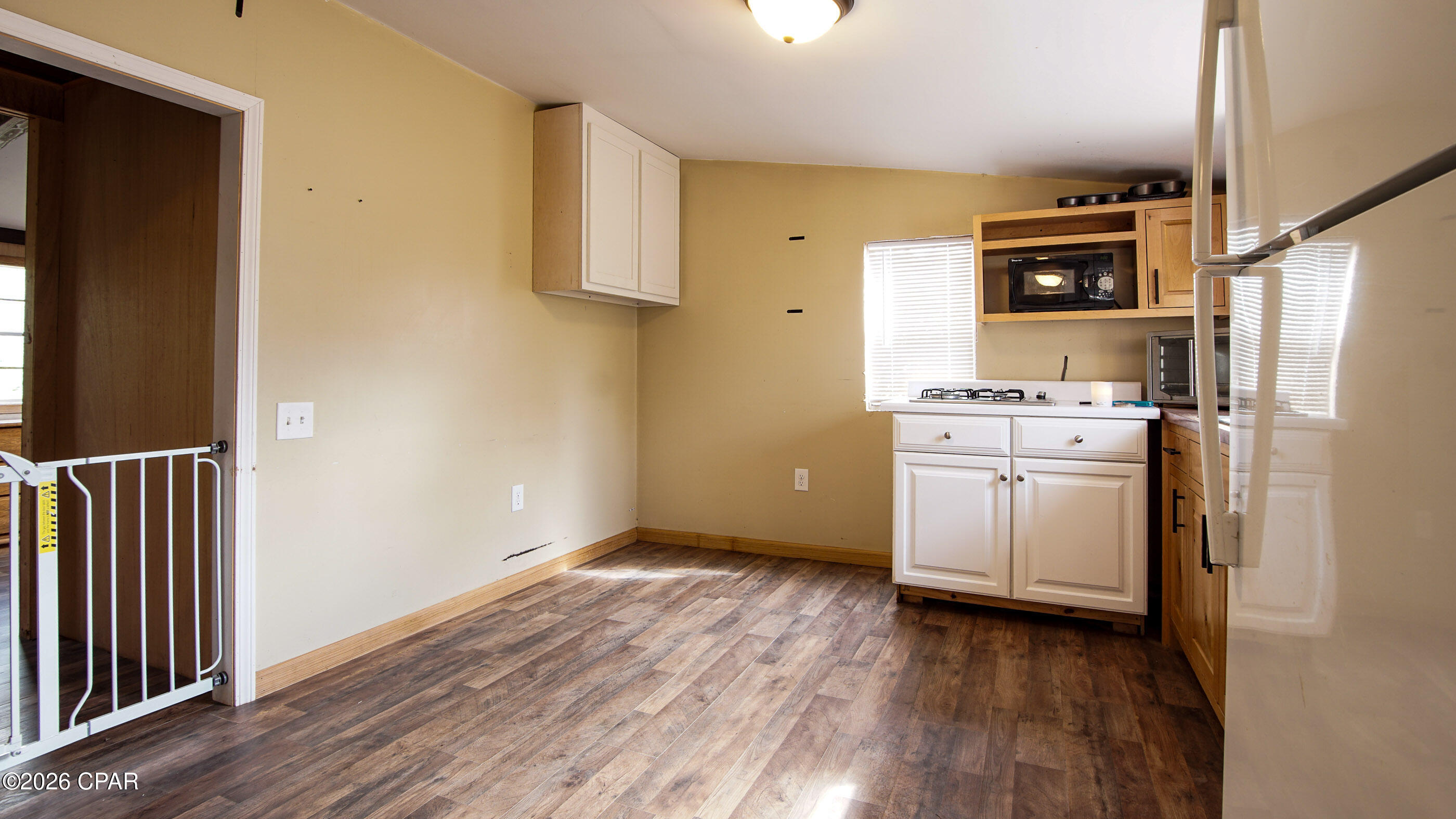 23588 Lamont Road Fountain, FL 32438 - Photo 7 of 48