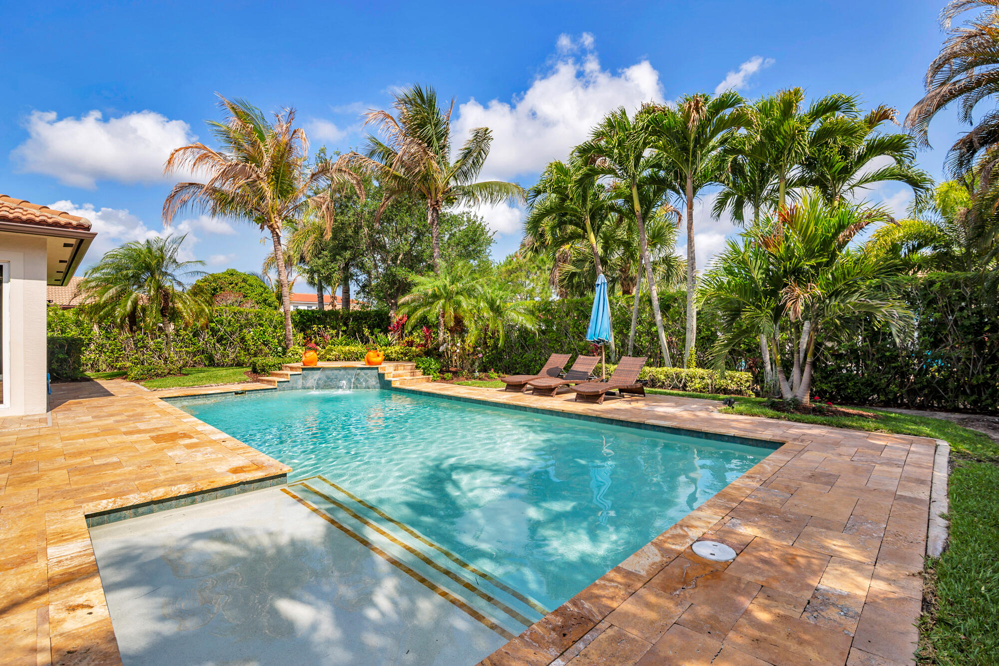 133 Citadel Circle Jupiter, FL 33458 - Photo 23 of 31 e low-40