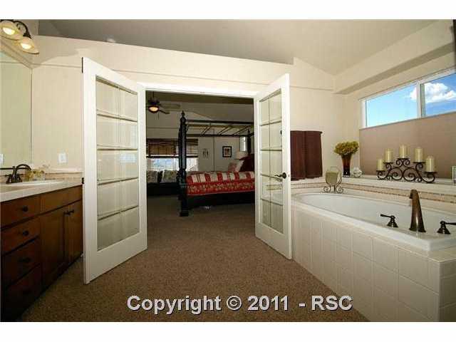 15883 Maple Hill Road Monument, CO 80132 - Photo 11 of 16 Gallery Image 11