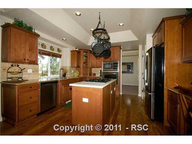 15883 Maple Hill Road Monument, CO 80132 - Photo 3 of 16 Gallery Image 3