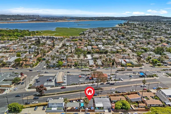 $1,299,000 | 2050 Balboa Avenue, San Diego, CA 92109