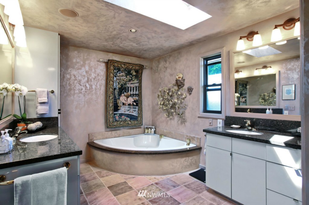 744 Walnut Street Edmonds, WA 98020 - Photo 10 of 19 Gallery Image 10