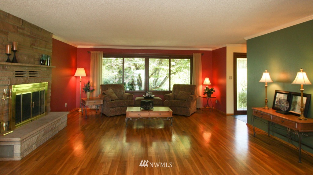 7117 South Langston Road Seattle, WA 98178 - Photo 8 of 15 Gallery Image 8