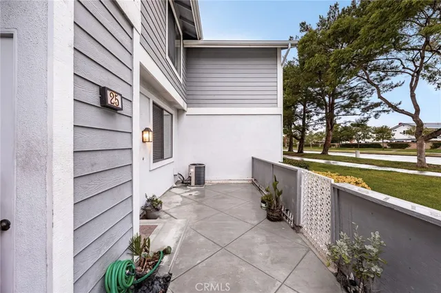 $700,000 | 25 Remington, Irvine, CA 92620