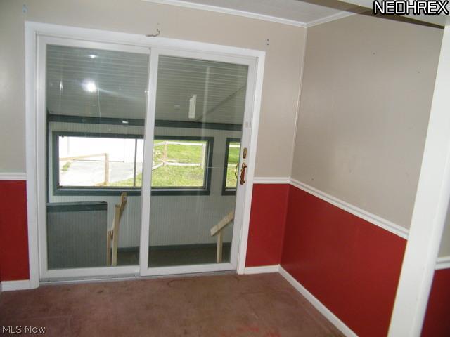 6205 Stumph Road Cleveland, OH 44130 - Photo 7 of 12 Gallery Image 7