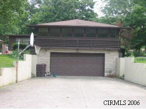 911 North Hawthorne Road Marion, IN 46952 - Photo 4 of 8 Gallery Image 4