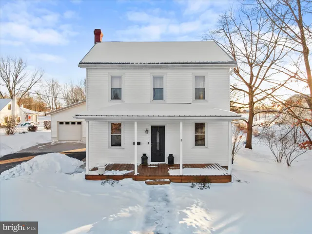 $262,000 | 62 East Main Street, Fayetteville, PA 17222