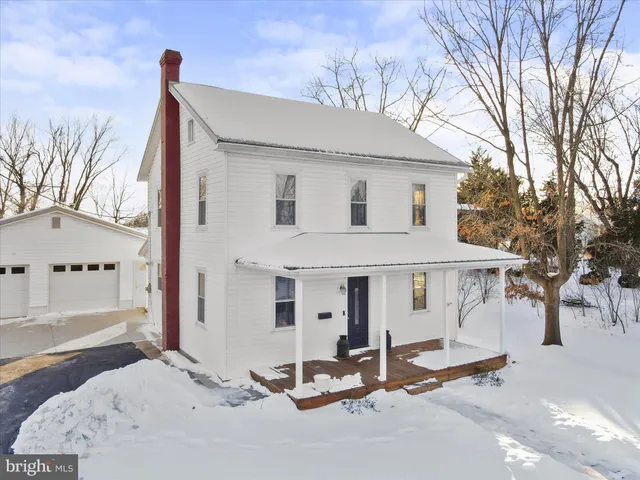 $262,000 | 62 East Main Street, Fayetteville, PA 17222