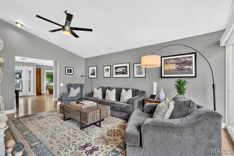 $535,000 | 13203 Dartagnan Court, St. Louis, MO 63141