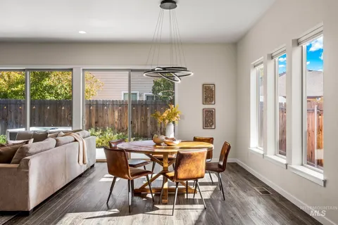 $550,000 | 3132 South Annett Avenue, Boise, ID 83705