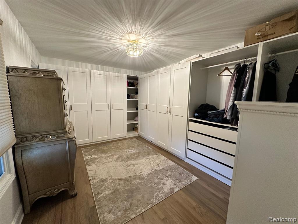 4387 Patrick Road West Bloomfield, MI 48322 - Photo 52 of 76