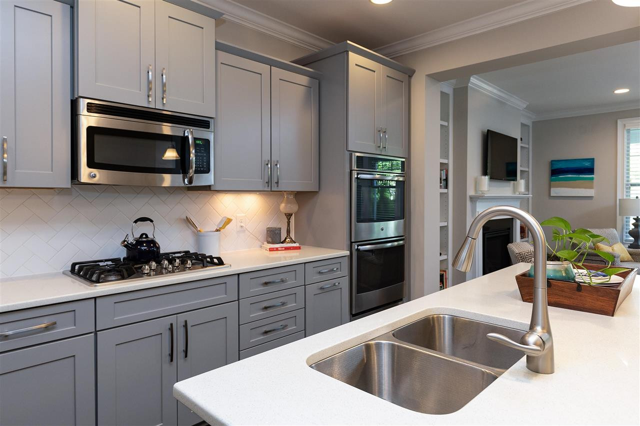 637 Fallon Grove Way Raleigh, NC 27608 - Photo 13 of 30 Photo 13