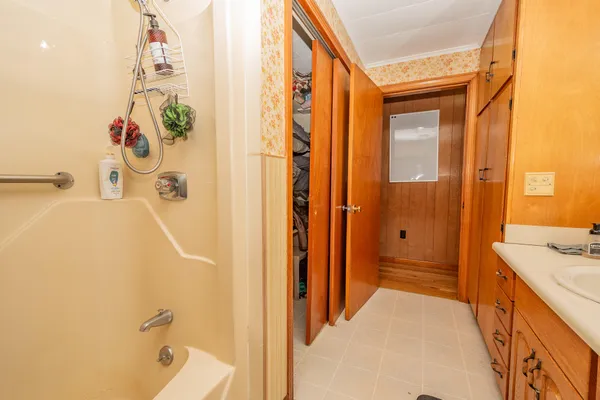 $230,000 | 1125 West Main Street, Dover Foxcroft, ME 04426