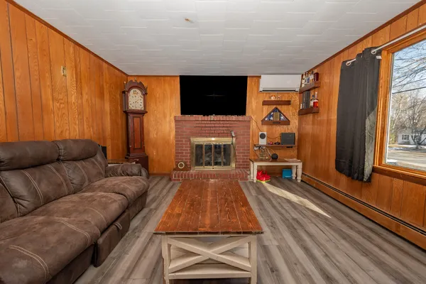 $230,000 | 1125 West Main Street, Dover Foxcroft, ME 04426