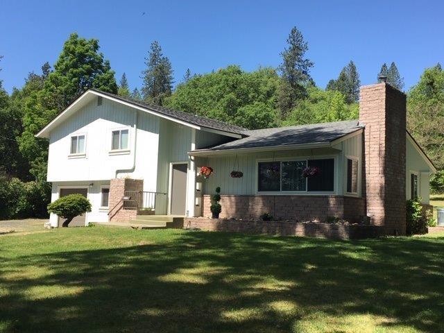 2520 Upper River Road Grants Pass, OR 97526 - Photo 1 of 25 Front of home