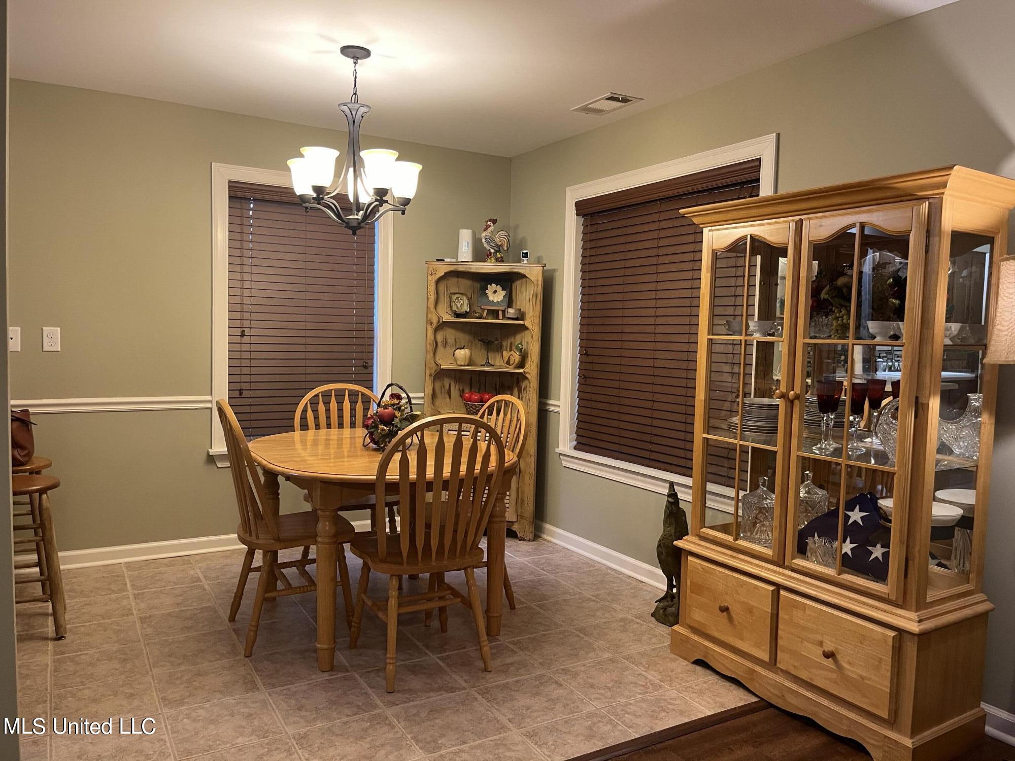 85 Linwood Road Senatobia, MS 38668 - Photo 7 of 17 85 LINWOOD ROAD, Senatobia,MS