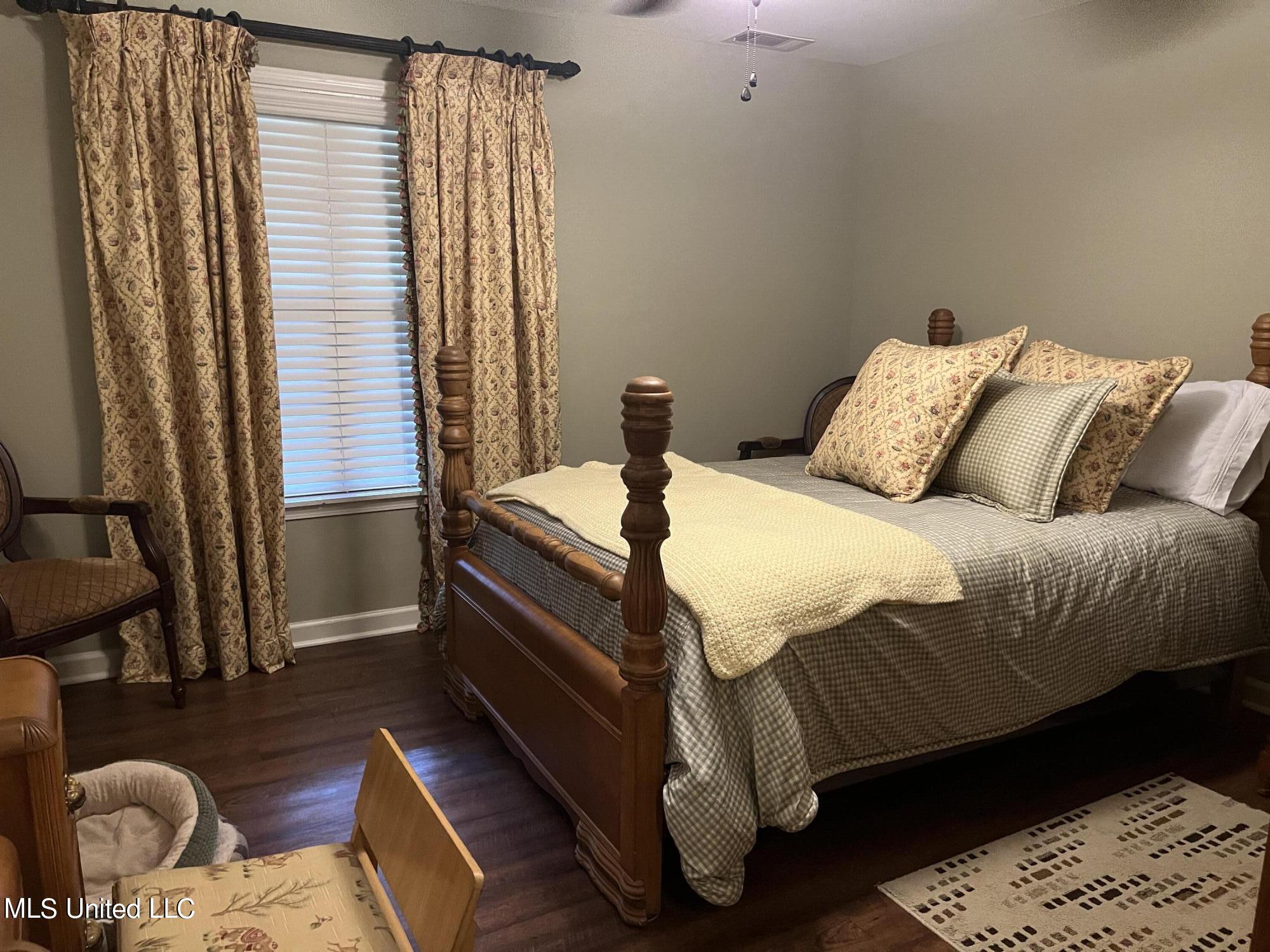 85 Linwood Road Senatobia, MS 38668 - Photo 9 of 17 IMG_3930