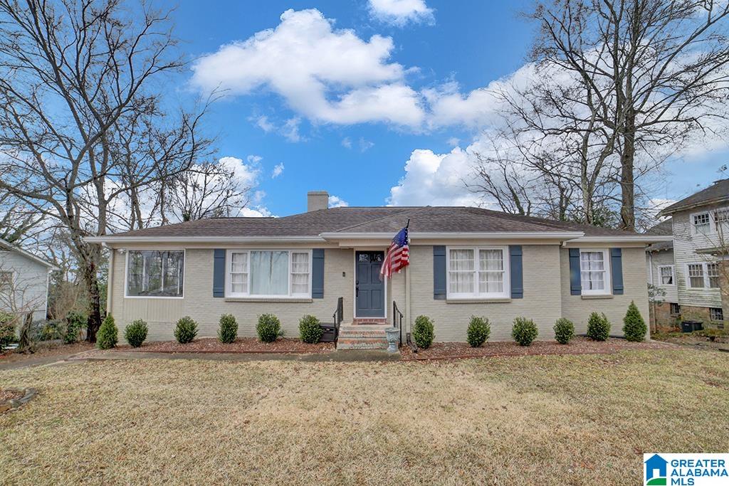 905 Shades Crest Road Birmingham, AL 35226 - Photo 2 of 33