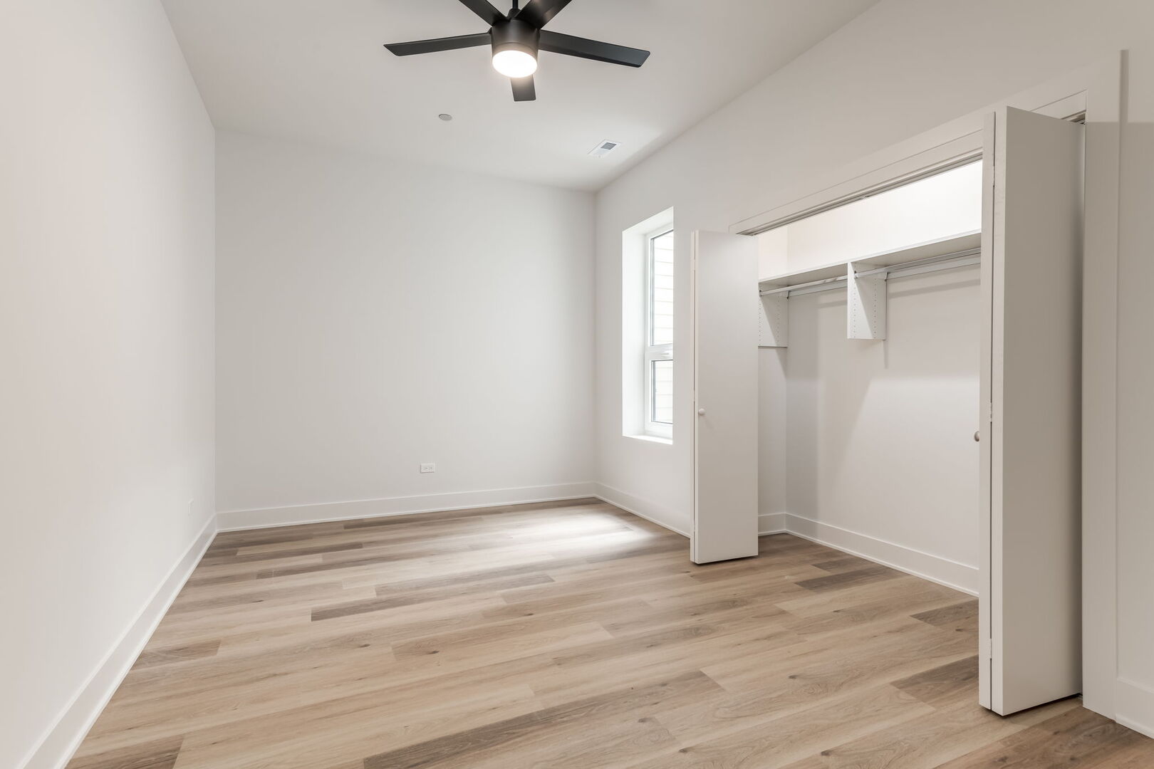 224 South Ashland Avenue, Unit 201 Chicago, IL 60607 - Photo 17 of 21