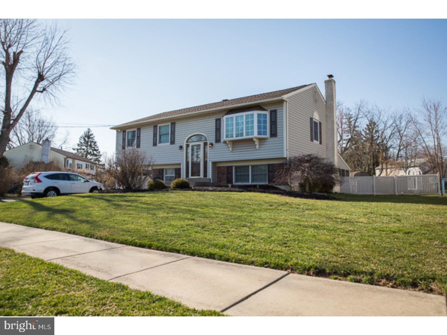 554 Byron Road Warminster, PA 18974 - Photo 2 of 24 Exterior Front