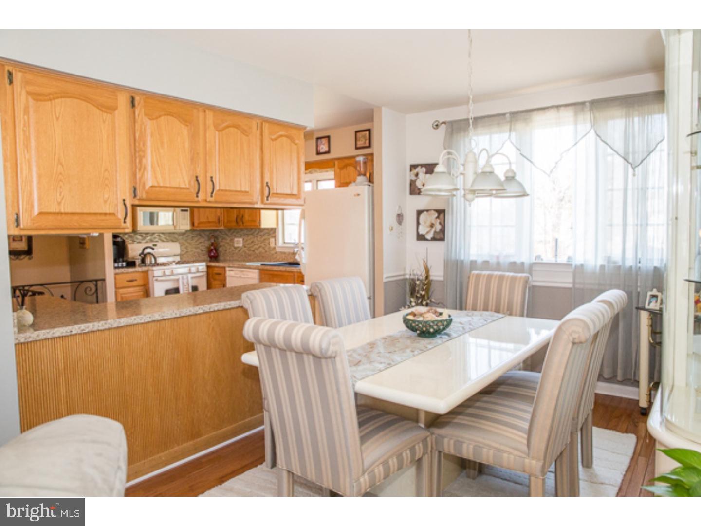 554 Byron Road Warminster, PA 18974 - Photo 13 of 24 Dining Room