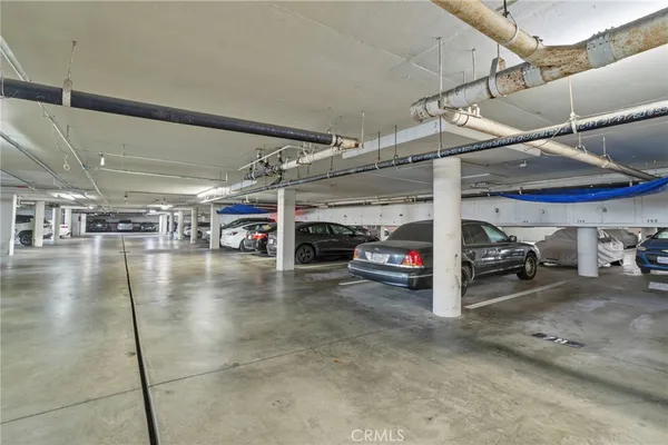 $2,600 | 3939 East Allin, Unit 106, Long Beach, CA 90803