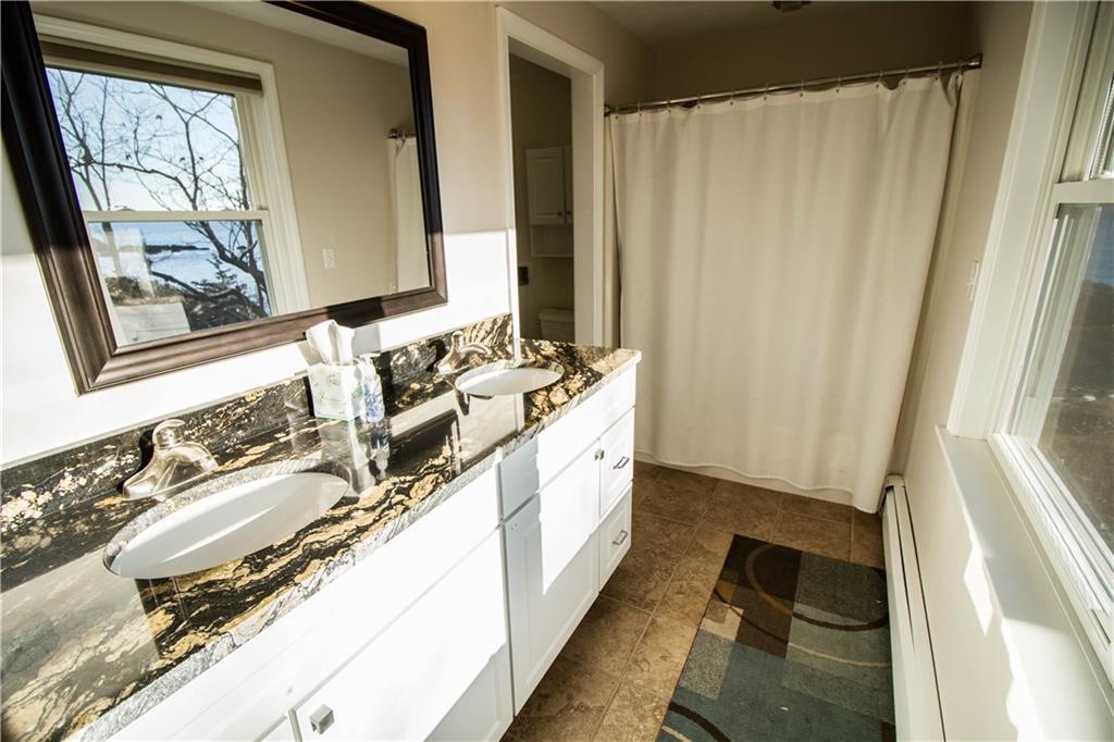1122 Shore Road Cape Elizabeth, ME 04107 - Photo 19 of 27 Photo