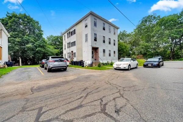 $485,000 | 50 Fairlawn Avenue, Southbridge, MA 01550