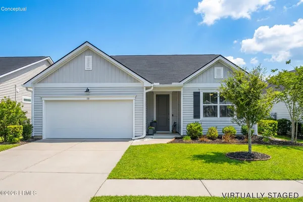 $450,000 | 10 Mainland Lakes Drive, Bluffton, SC 29910