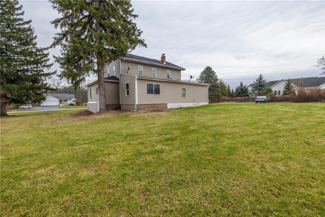 757 Holt Road, Unit 2 Webster, NY 14580 - Photo 29 of 32