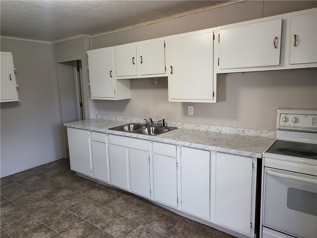 757 Holt Road, Unit 2 Webster, NY 14580 - Photo 7 of 32