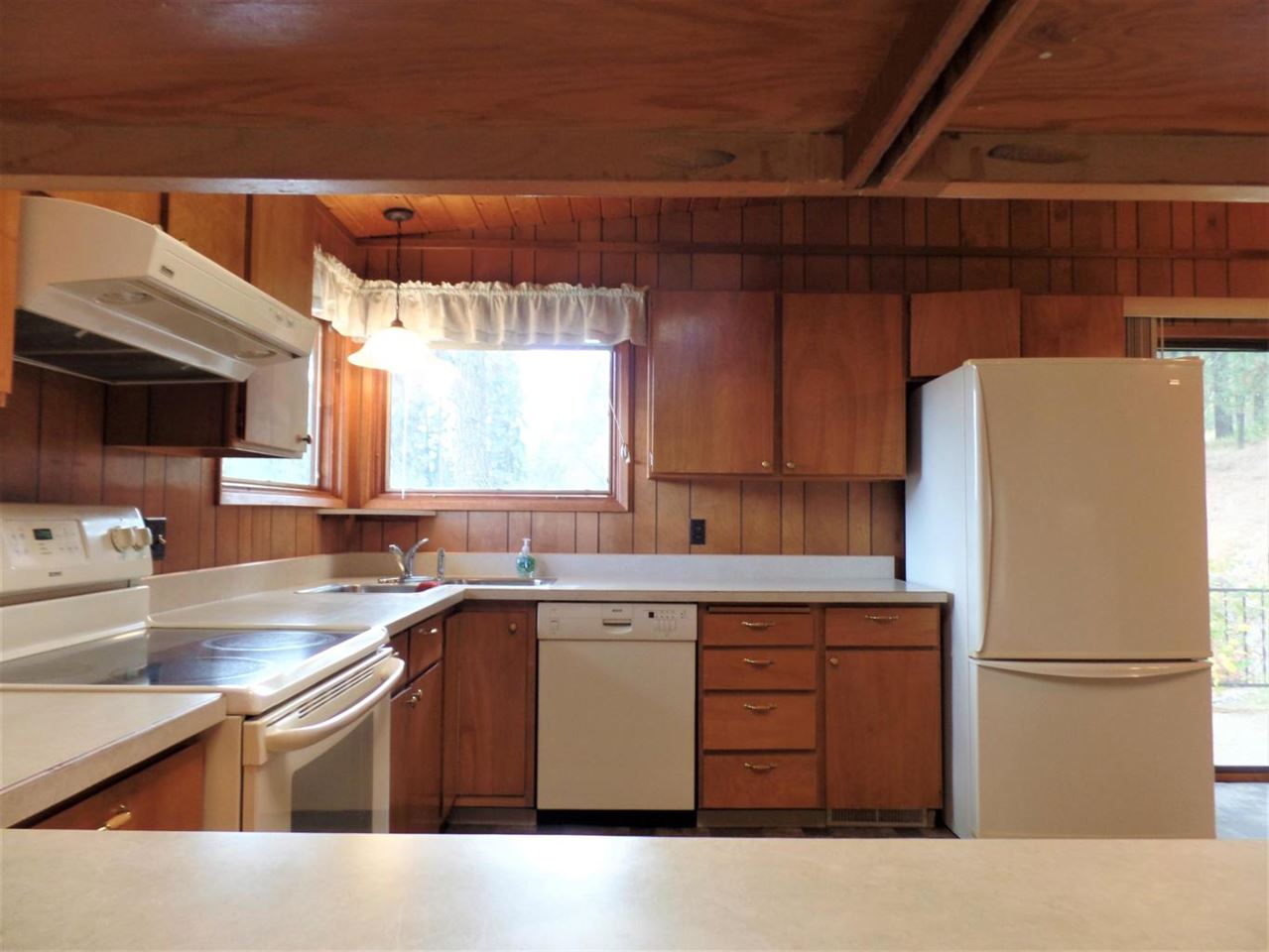 21 Kifer Road Kettle Falls, WA 99141 - Photo 3 of 20 Gallery Image 3