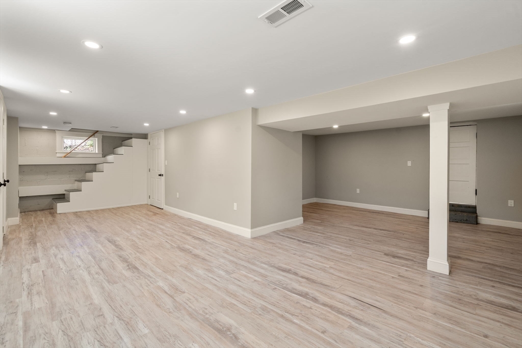 15 Searle Road Boston, MA 02132 - Photo 21 of 28