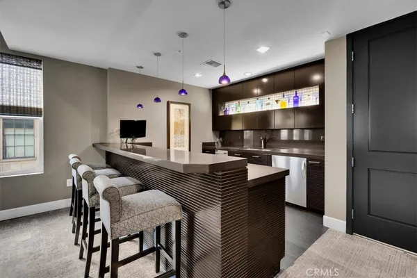 $748,000 | 300 East 4th Street, Unit 103, Long Beach, CA 90802