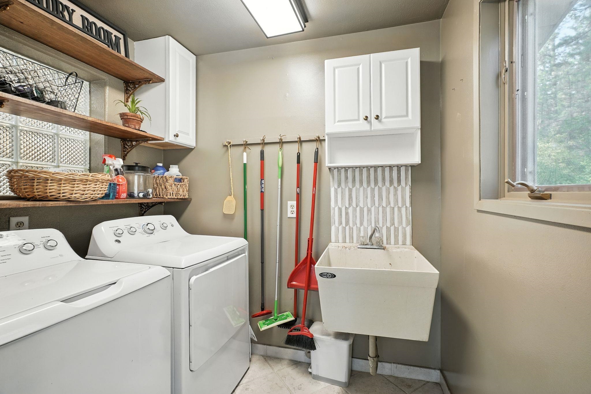 12511 Highway 904 Cheney, WA 99004 - Photo 27 of 39