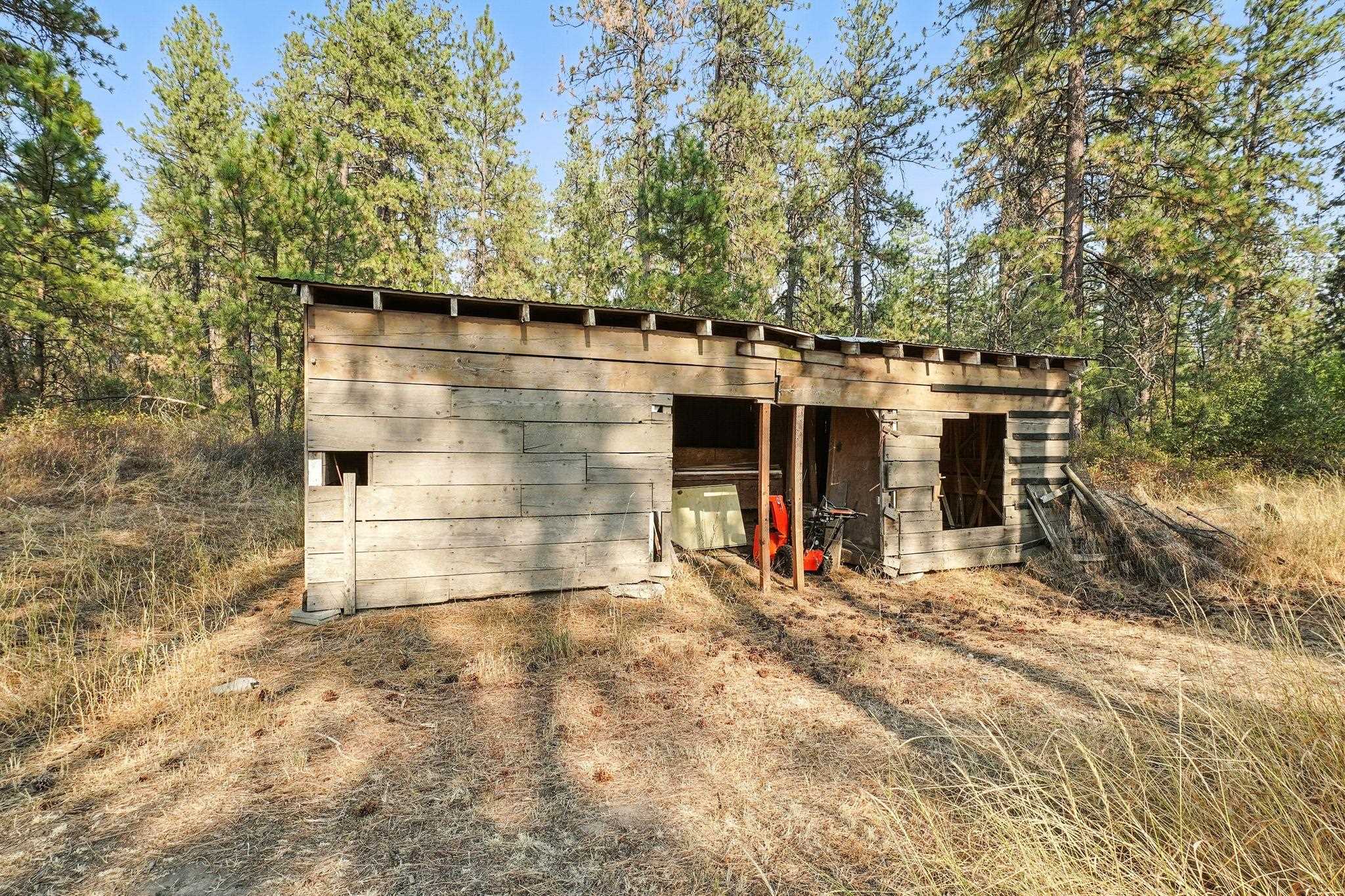 12511 Highway 904 Cheney, WA 99004 - Photo 34 of 39