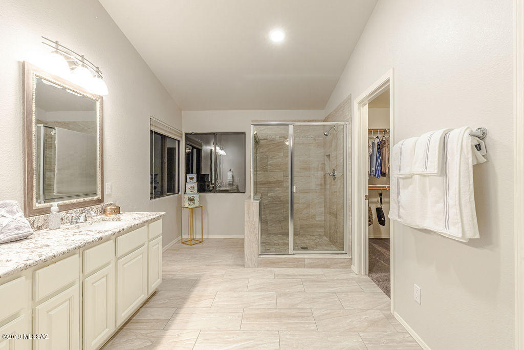 12555 North Copper Queen Way Tucson, AZ 85755 - Photo 22 of 42