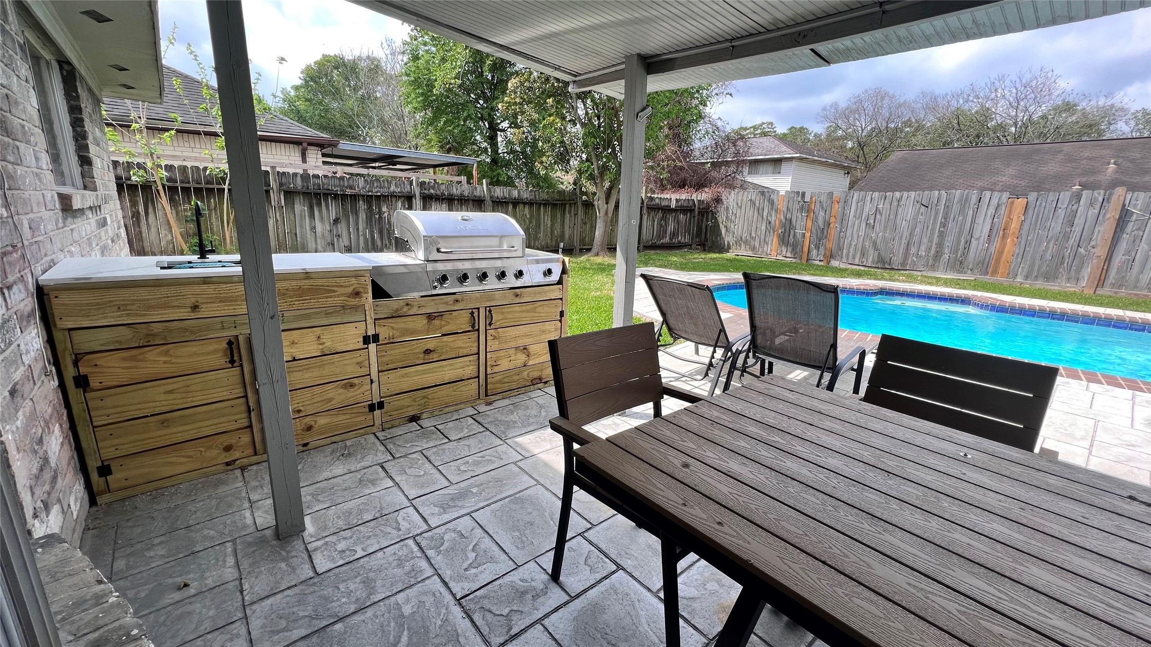 222 Wickhamford Way Houston, TX 77015 - Photo 1 of 27 a view of a outdoor seating area