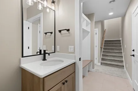 $799,000 | 9076 Paddington Parkway, Verona, WI 53593