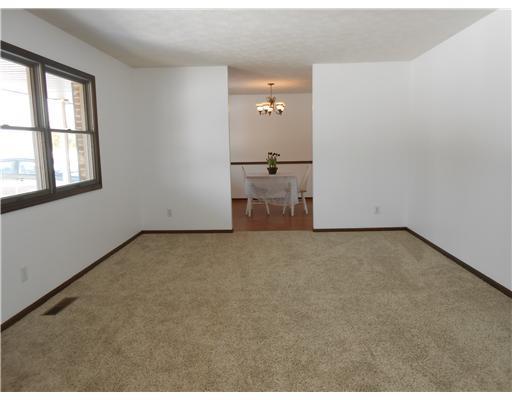 6620 Middle Urbana Road Springfield, OH 45502 - Photo 8 of 25