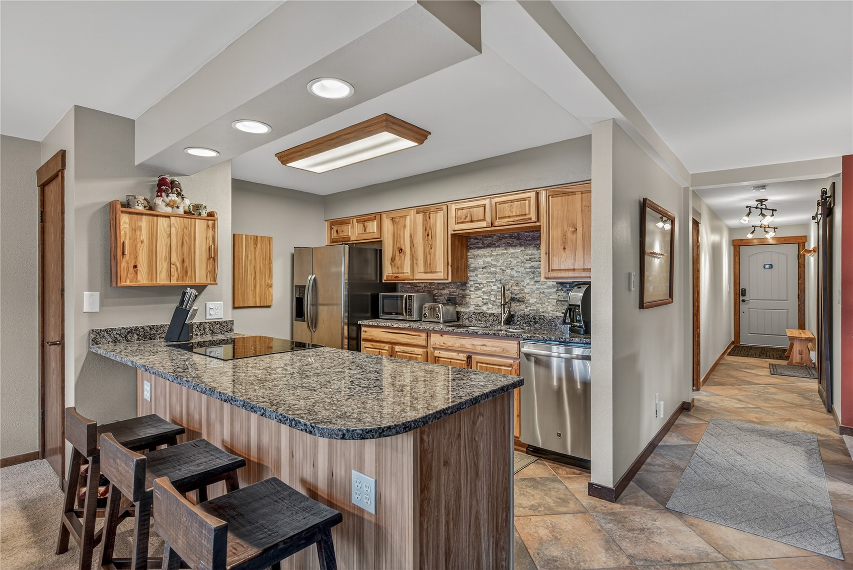 325 Four Oclock Road, Unit D205 Breckenridge, CO 80424 - Photo 6 of 29 Gallery Image 6