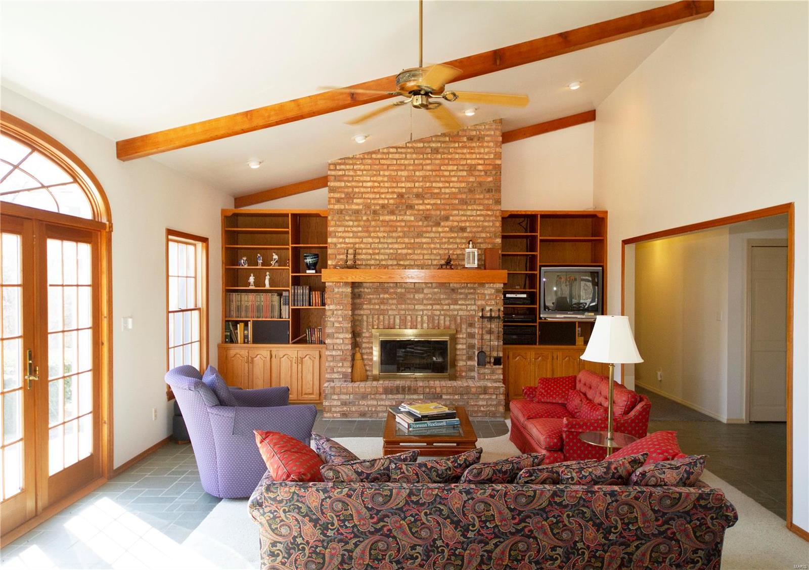 126 Country Trace Road Carbondale, IL 62903 - Photo 2 of 42