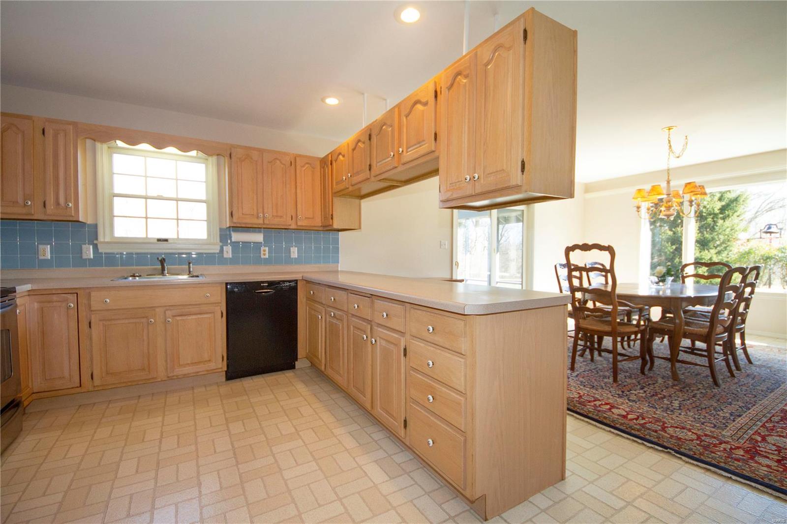 126 Country Trace Road Carbondale, IL 62903 - Photo 12 of 42