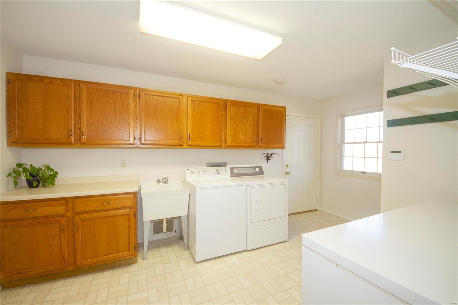 126 Country Trace Road Carbondale, IL 62903 - Photo 16 of 42