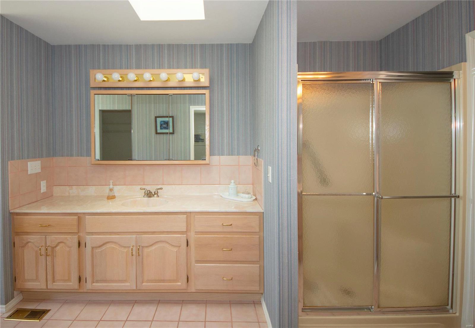 126 Country Trace Road Carbondale, IL 62903 - Photo 18 of 42
