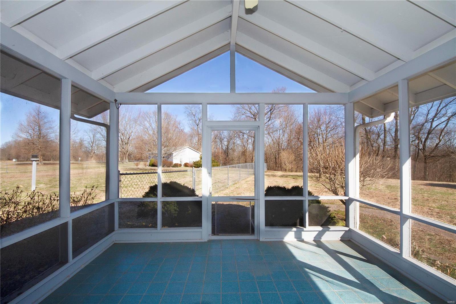 126 Country Trace Road Carbondale, IL 62903 - Photo 31 of 42