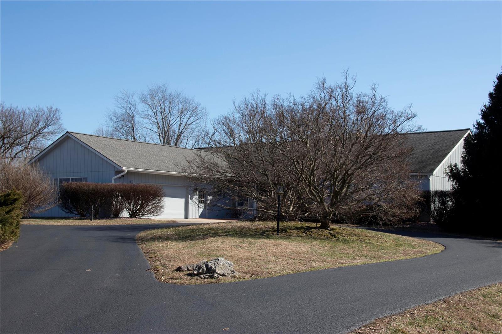 126 Country Trace Road Carbondale, IL 62903 - Photo 36 of 42
