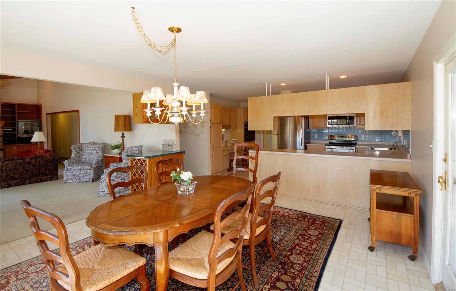 126 Country Trace Road Carbondale, IL 62903 - Photo 9 of 42