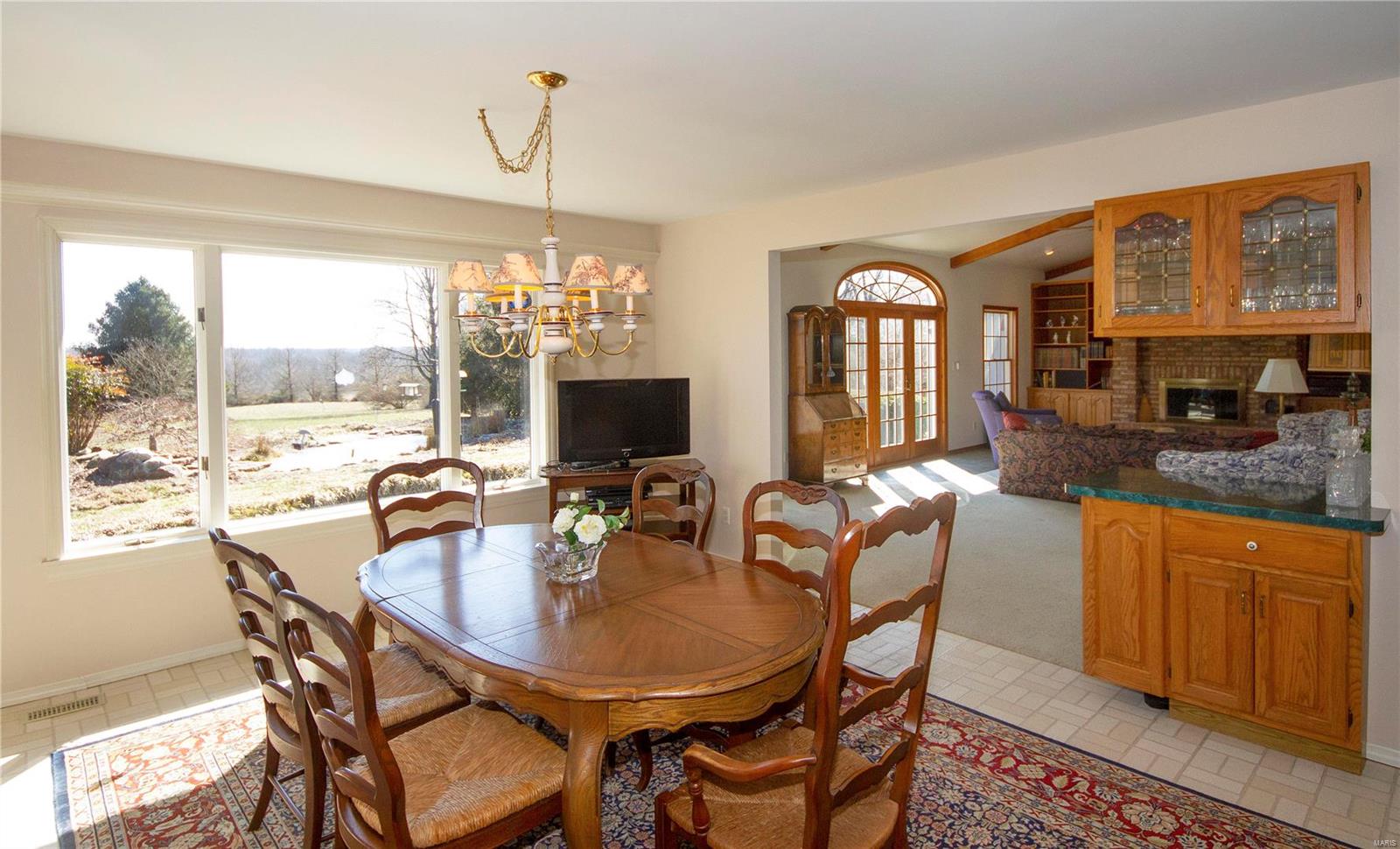 126 Country Trace Road Carbondale, IL 62903 - Photo 10 of 42